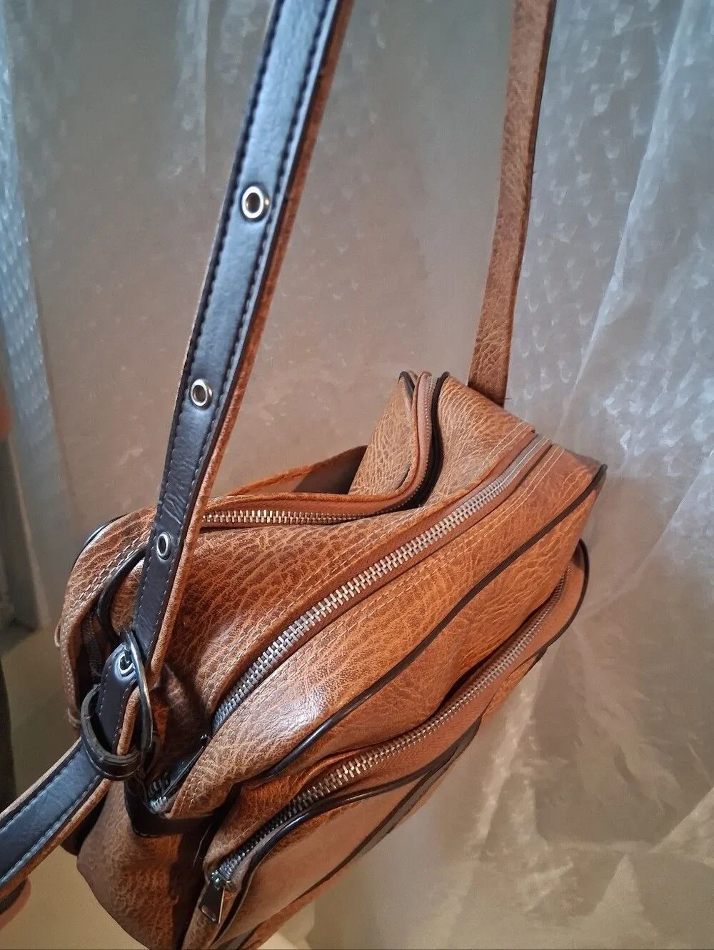 Three Star Men's Tan Shoulder Bag Preowned